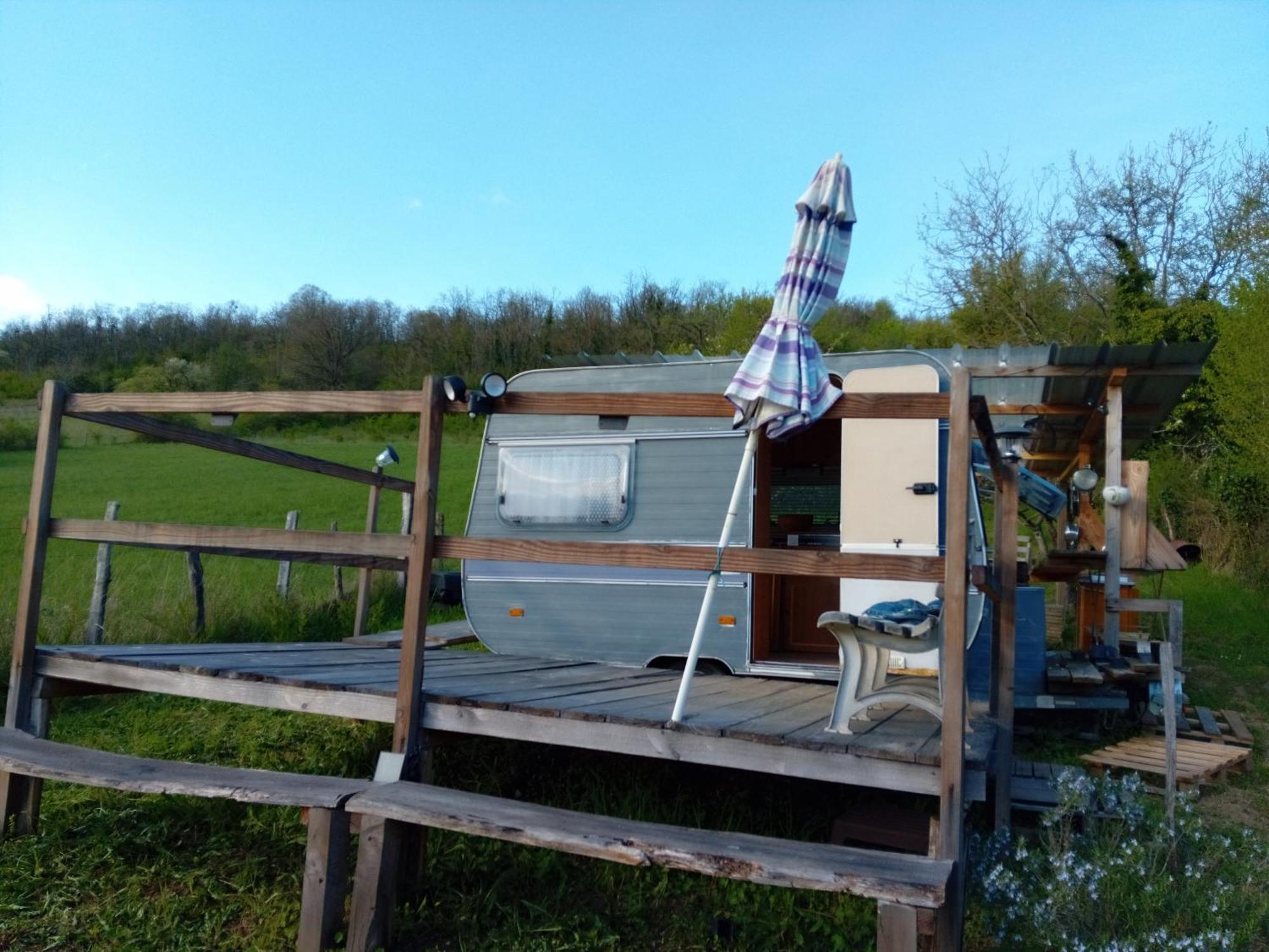 Campingfiz Varzy Экстерьер фото
